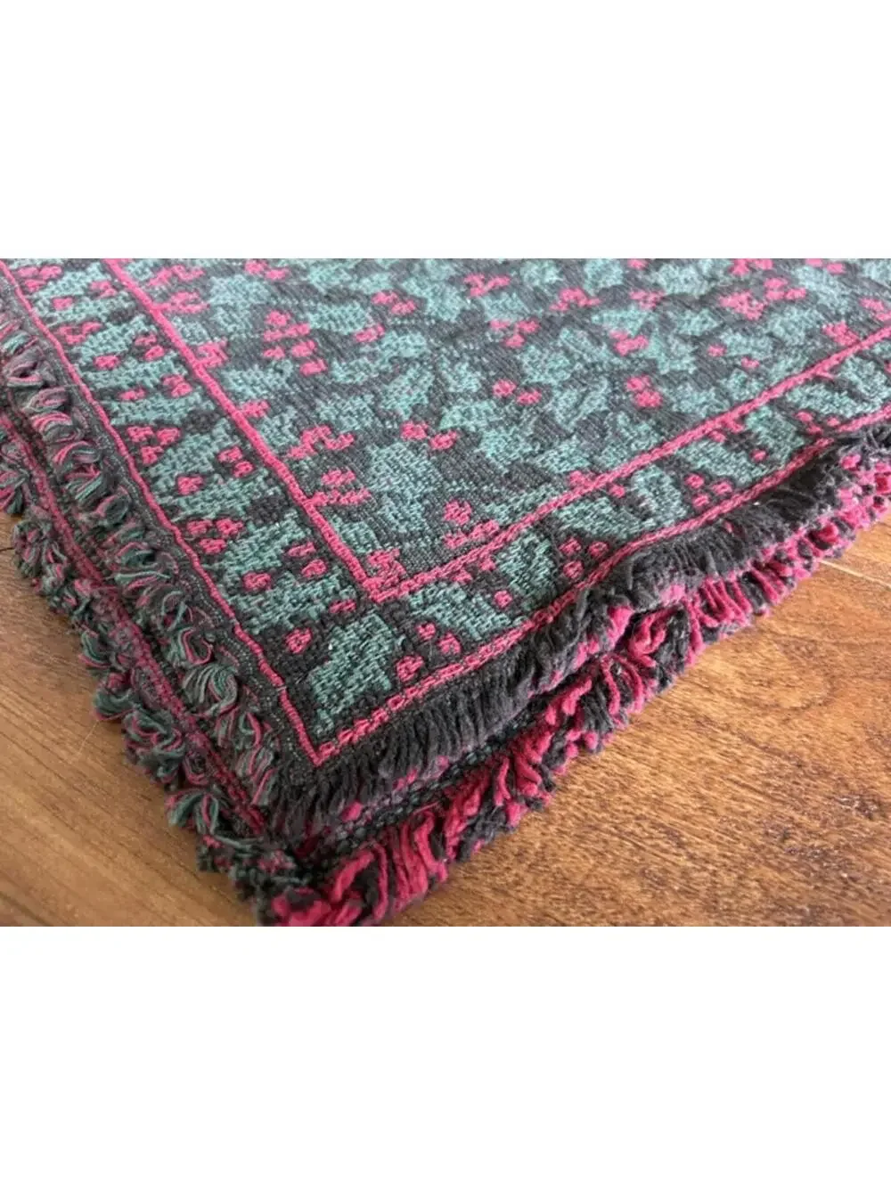 Vintage Woven Wool Table Runner with Fringe Christmas Berry Holly Print
